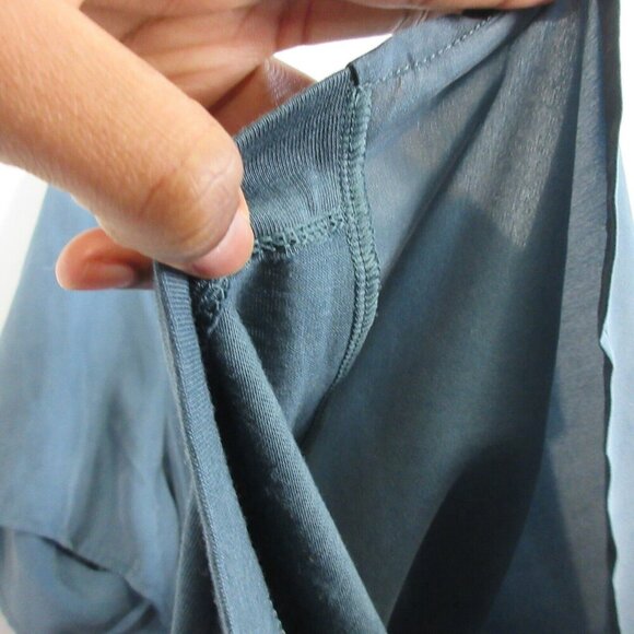 Club Monaco Silk Blouse Top Women Medium M Blue Short Sleeve Pullover Casual 102 - Picture 5 of 8